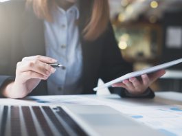 איך אפשר לדעת האם בן או בת הזוג נאמנים?