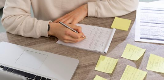 חשיבות השפה האנגלית בקבלה לעבודות בתחום ההייטק חשיבות השפה האנגלית בקבלה לעבודות בתחום ההייטק