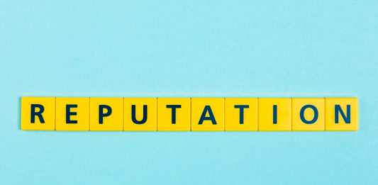 ניהול מוניטין לרופאים: איך להשיג את התוצאות הטובות ביותר עם שיווק דיגיטלי