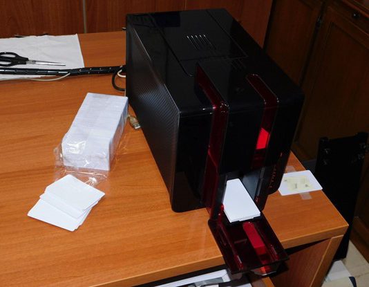 מדפסת כרטיסים